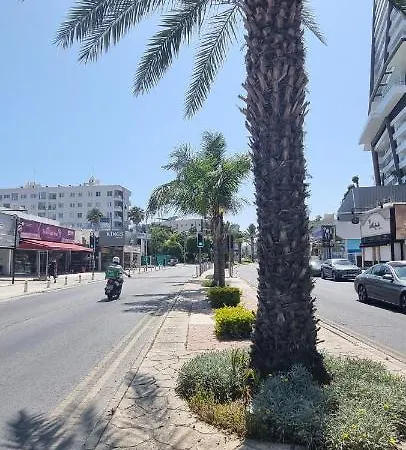 דירה Touristarea Sea&city Lifestyle לימסול